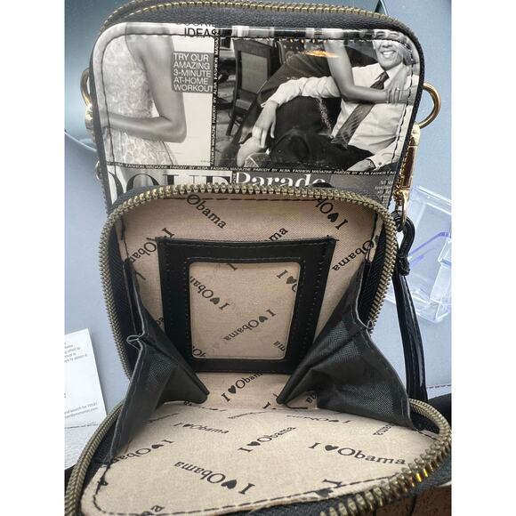 MICHELLE OBAMA Crossover Bag - Picture 6 of 7